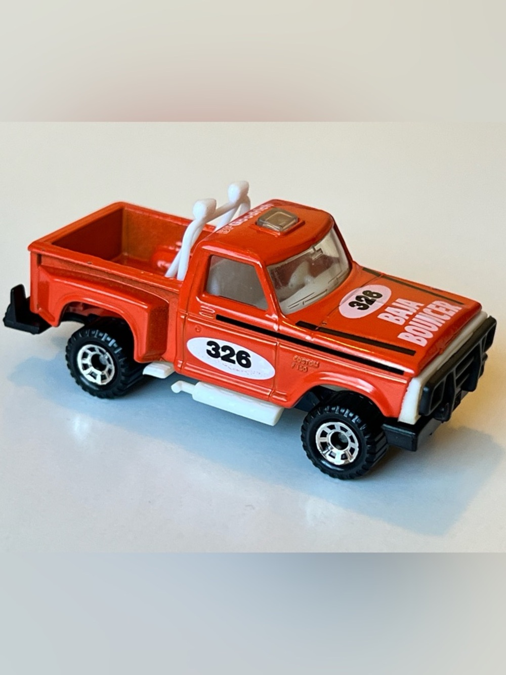 Vintage Matchbox Flareside Pickup 326 Baja Bouncer Orange